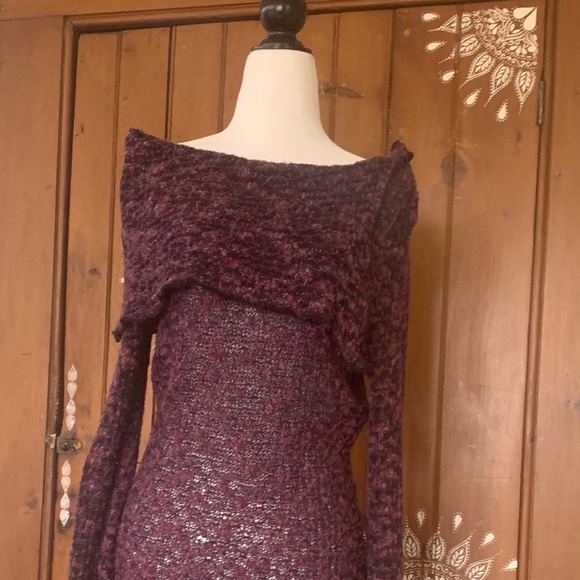 Purple & black airy sweater from Touch Toronto. - Picture 1 of 6